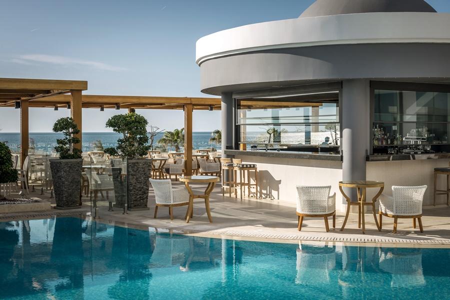 Mitsis Selection Alila Hotel Faliraki Exterior foto The pool at the hotel