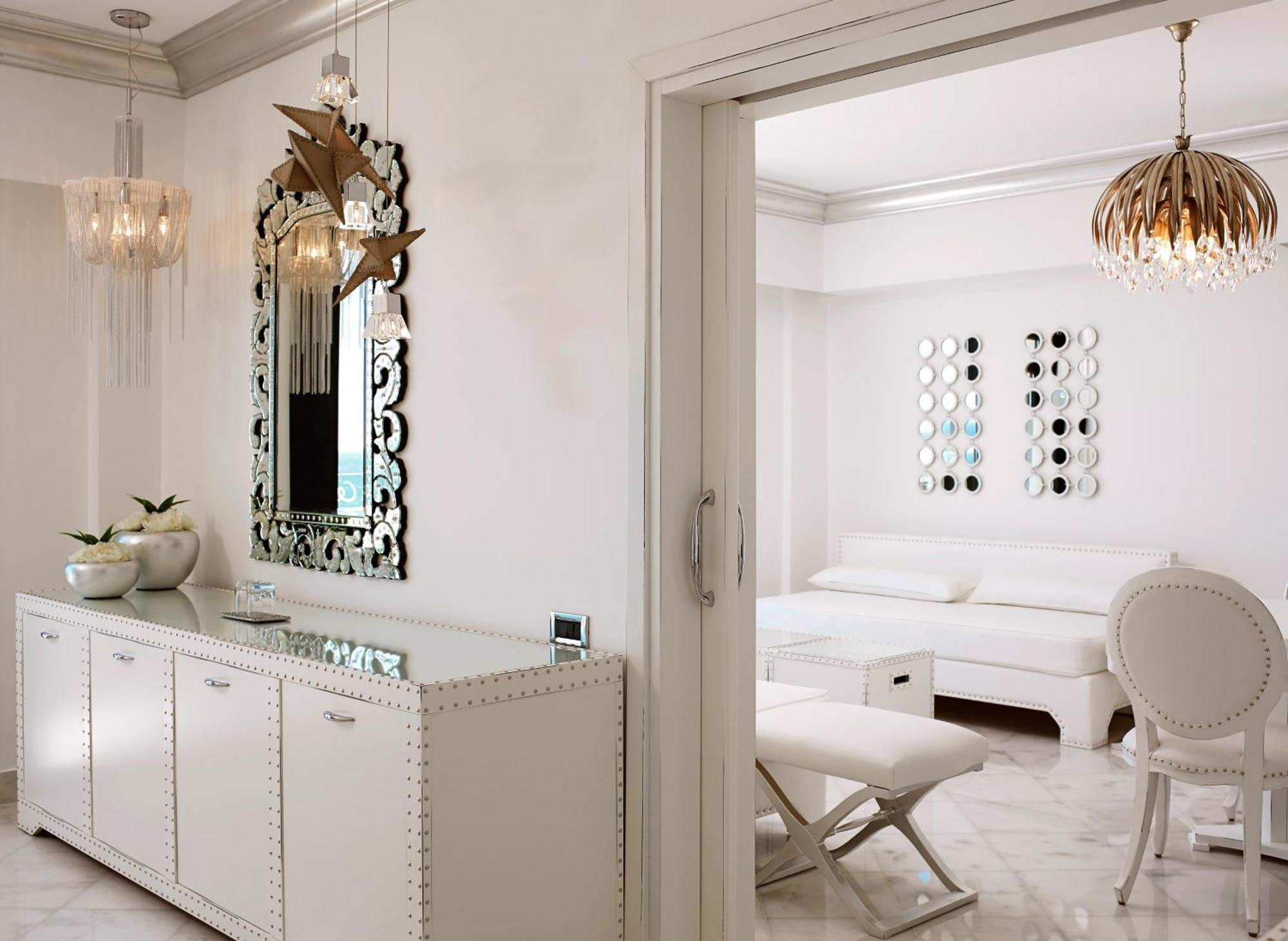 Mitsis Selection Alila Hotel Faliraki Cameră foto A room in the home of Michael Smith