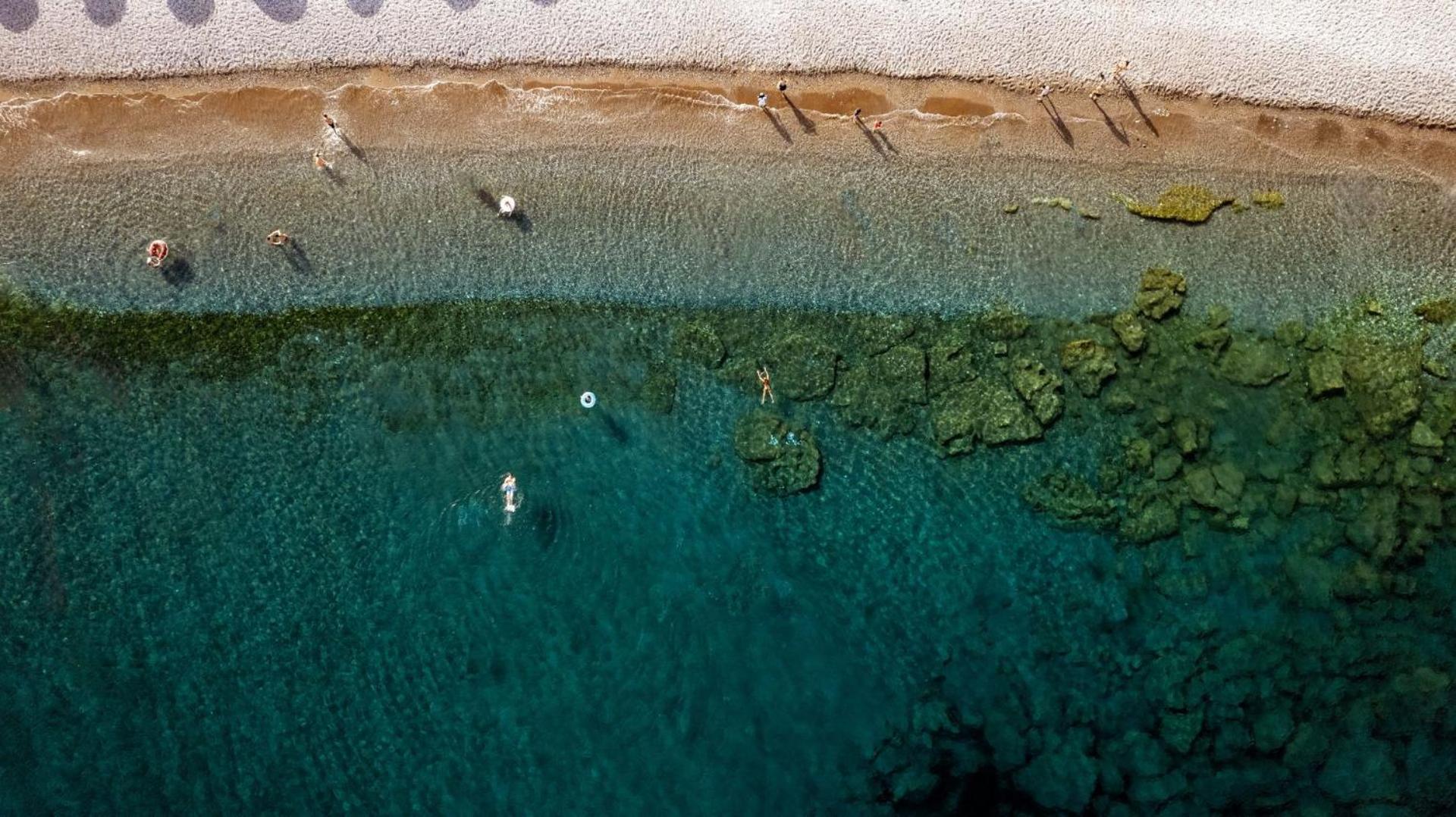 Mitsis Selection Alila Hotel Faliraki Exterior foto The blue hole at Blue Grotto