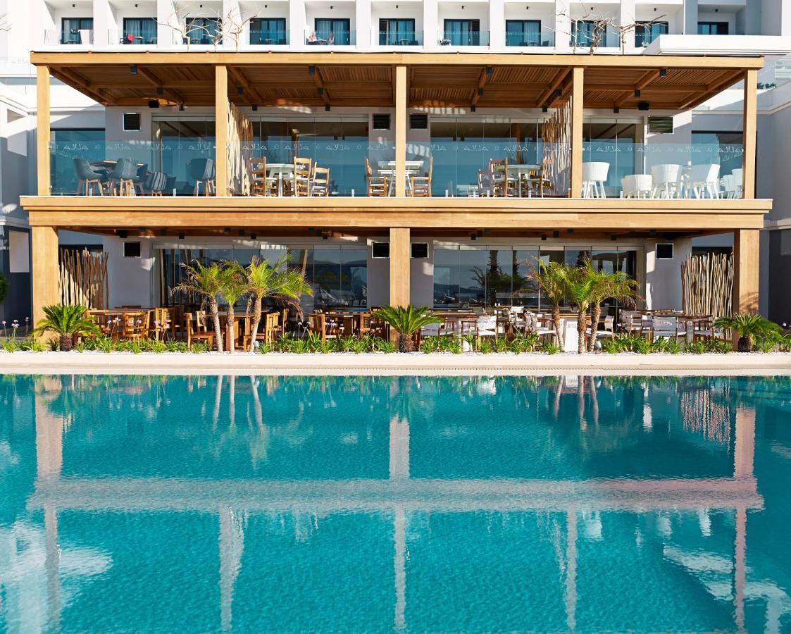 Mitsis Selection Alila Hotel Faliraki Exterior foto The hotel's pool
