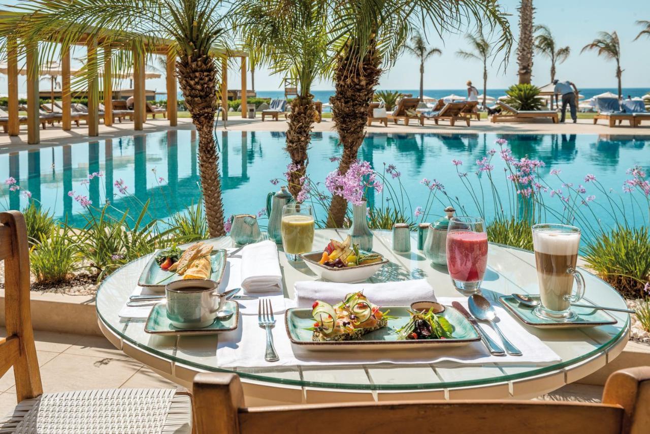 Mitsis Selection Alila Hotel Faliraki Exterior foto Poolside dining at the Four Seasons Hotel, Tel Aviv