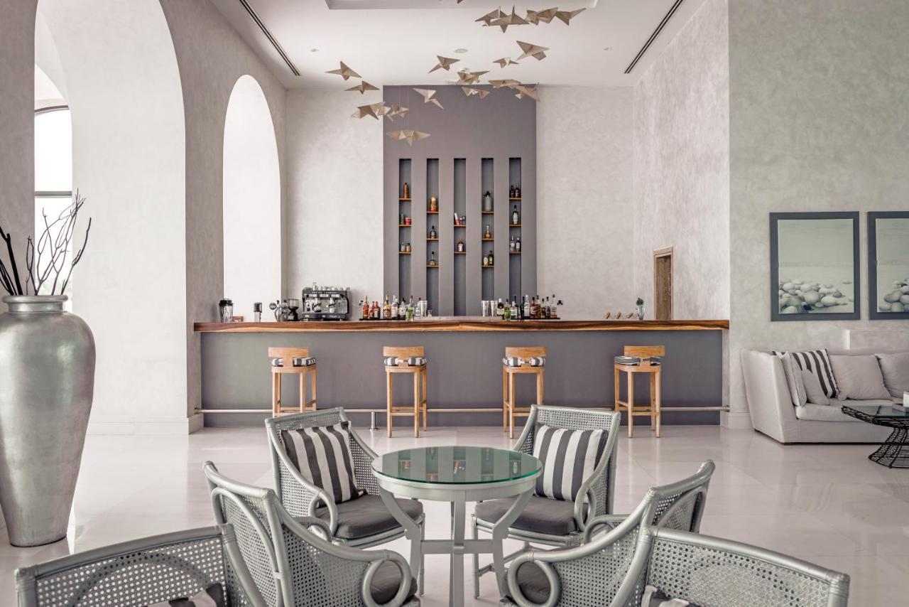 Mitsis Selection Alila Hotel Faliraki Exterior foto The bar at the hotel
